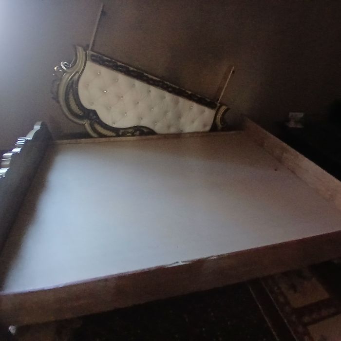 Kamplekt mebel sotiladi holati alo