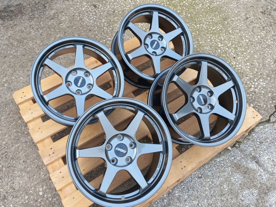 17 5х114.3 Rays T37 Gunmetal Volk Racing Forced Japan  7.5j