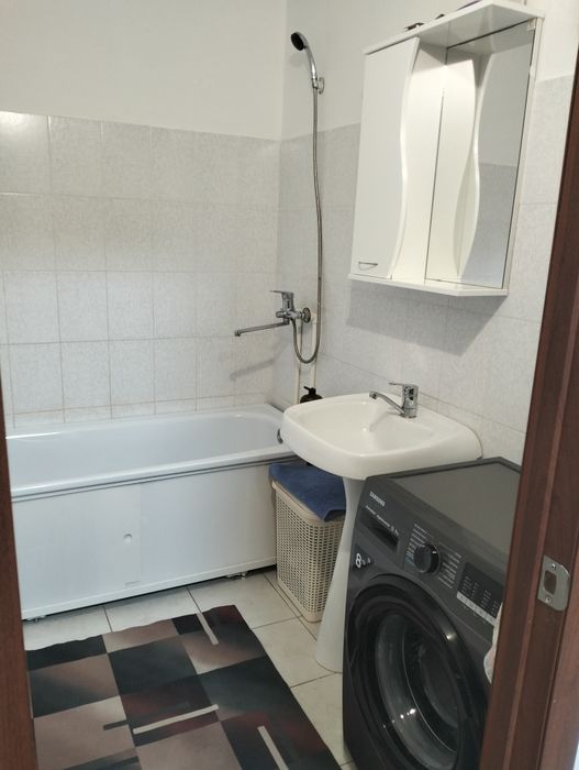 Продам 2х ком.кв. микр. аэропорт