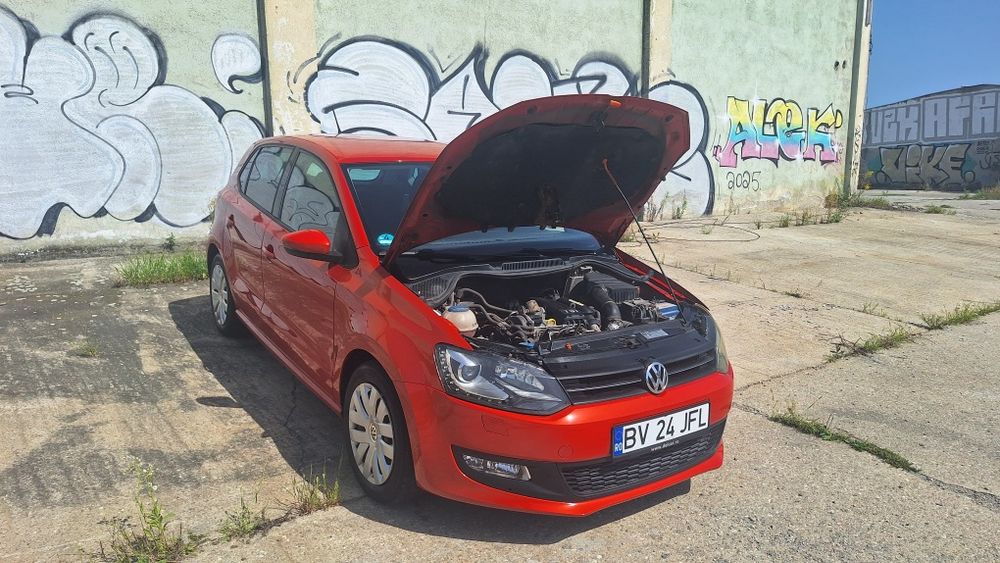 VOLKSWAGEN Polo 2011 — imagine 2
