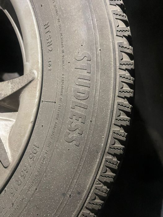 Продам шины с дисками