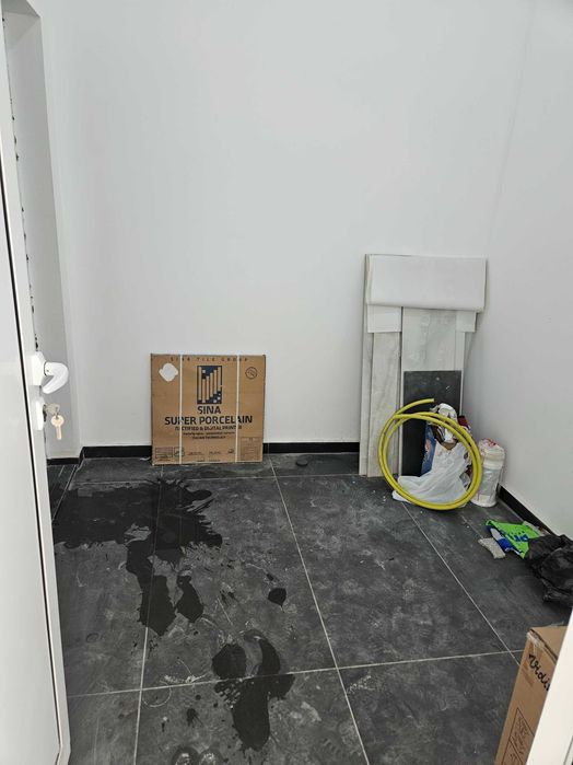 Дава се под наем Магазин в Пловдив, Южен - 90 кв.м за 612 € - Снимка #3