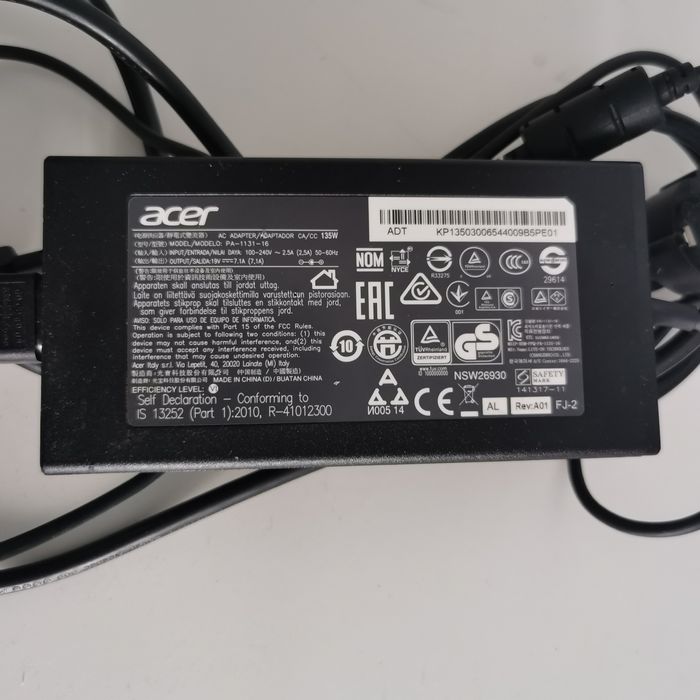 Laptop Acer i5 gen 6 gtx 950m 2gb