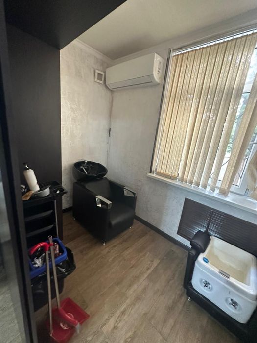 Салон красоты и офис