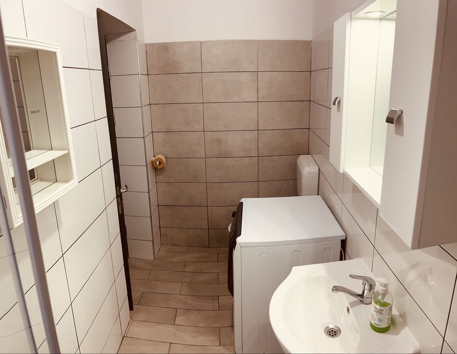 De inchiriat apartament la casa 2 camere ultracentral