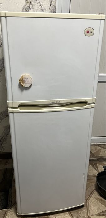 Продаю холодильники