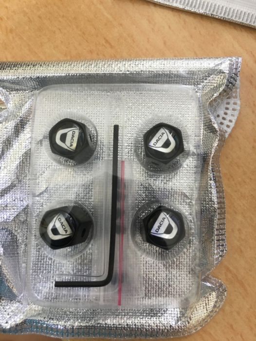 Капачки за вентили против кражба