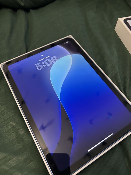 Apple iPad 10 (2022)