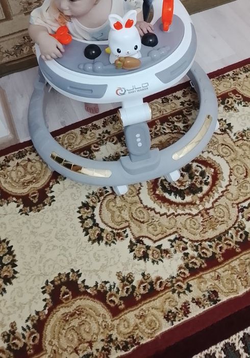 Детские ходунки от Baby Walker