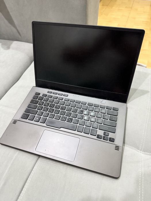 Продам ноутбук ASUS ROG ZEPHYRUS