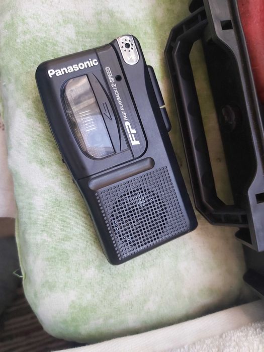 Reportofon cu microcasetă Panasonic