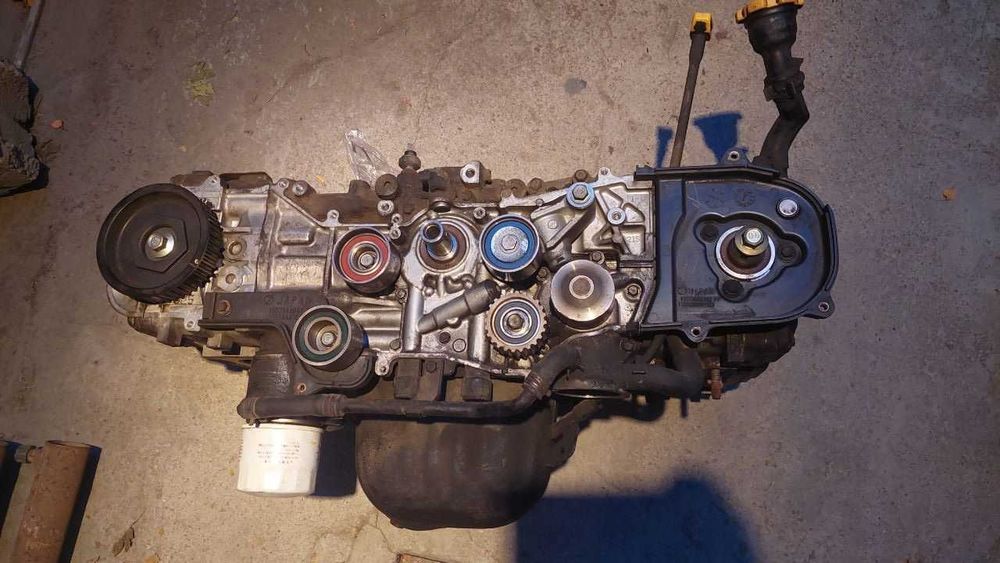 Двигатель Subaru Forester 2.5 л.