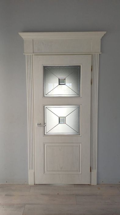 СРОЧНО ПРОДАМ межкомнатные двери!