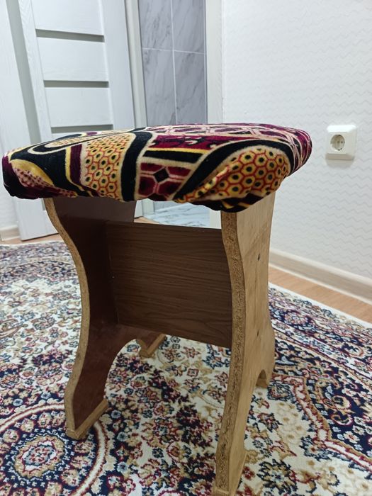 Табуретка стола супер