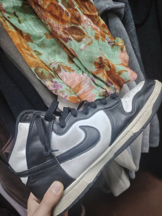 Nike Dunk High Panda