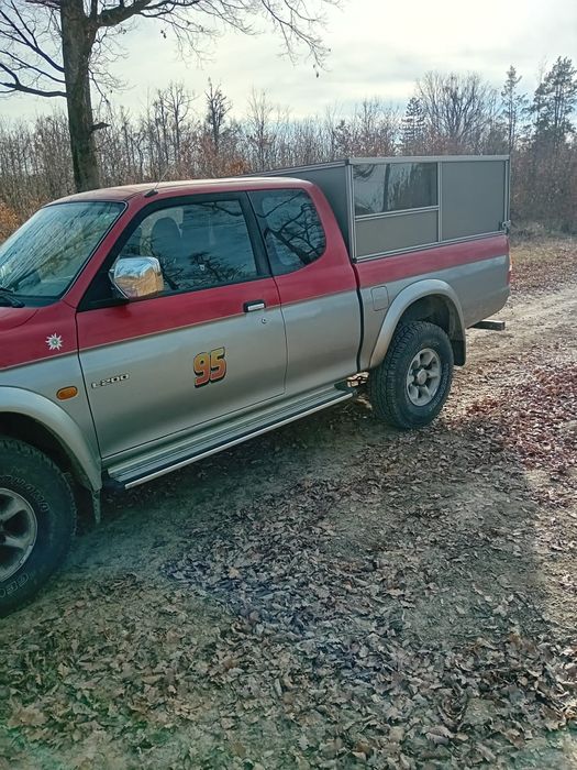 Suprastructura Mitsubishi L200 an 2002