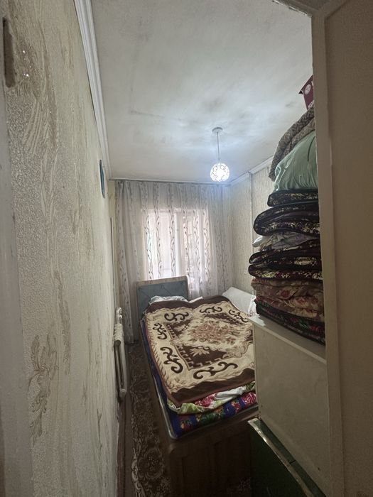 Янгихаёт тумани Бинокор махалласида уй сотилади