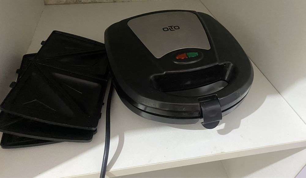 Тостер Braun HT101AI и вафельница Olto