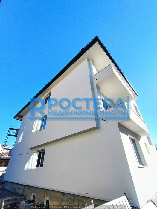Продава се Тристаен апартамент в Търговище, Вароша - 106 кв.м за 944 €/кв.м - Снимка #4