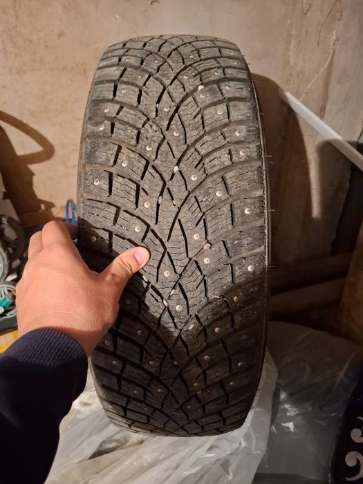 Продам покрышки r17