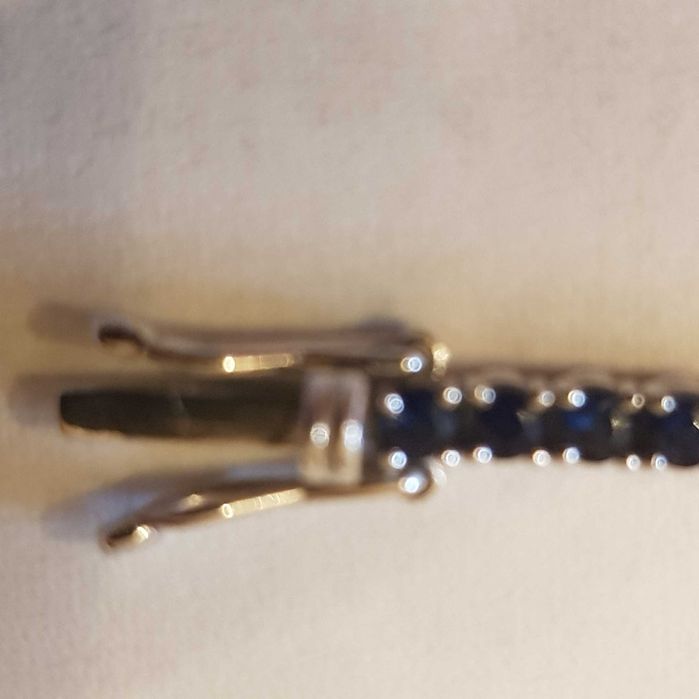 Bratara tennis 18K safire 3.9crt