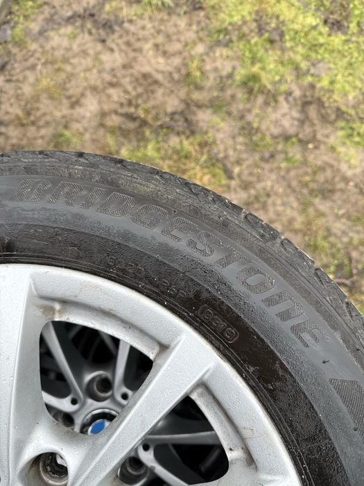 Гуми с джанти Bridgestone 205/60/16 BMW