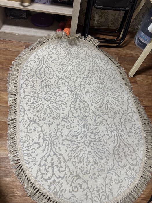 Продам два коврика