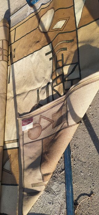 Ковер искусственный 4,88х2,44см.