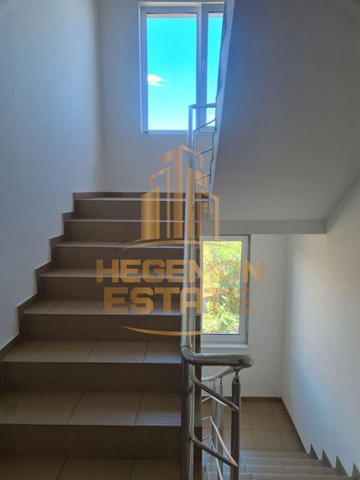 Продава се Двустаен апартамент в Варна, Галата - 67 кв.м за 1777 €/кв.м - Снимка #10