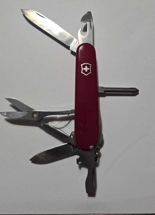 Victorinox Fieldmaster ; Super Tinker и Climber