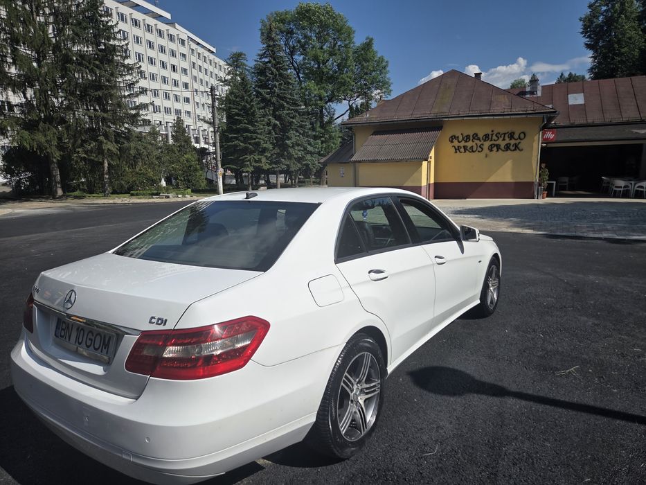 MERCEDES-BENZ E-Class 2009 — imagine 4