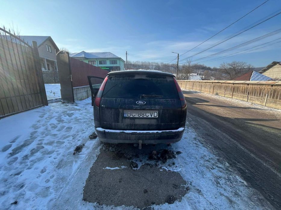 Vand autoturim cu acte in regula