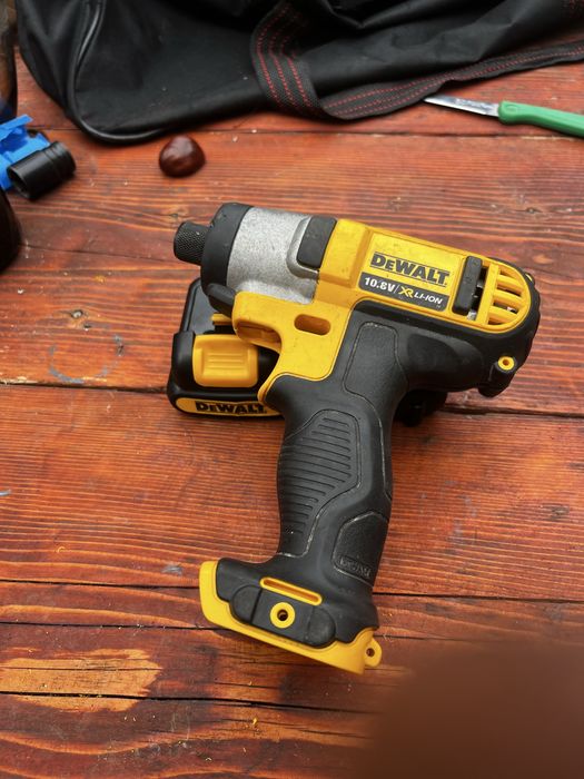 Dewalt 10,8v impact pentru piese