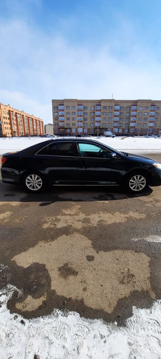 Продам Тойота камри 2013 года