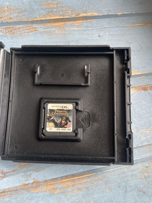 Joc Nintendo DS Pirateii din Caraibe