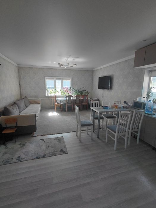 Продам дом в центре Пришахтинска