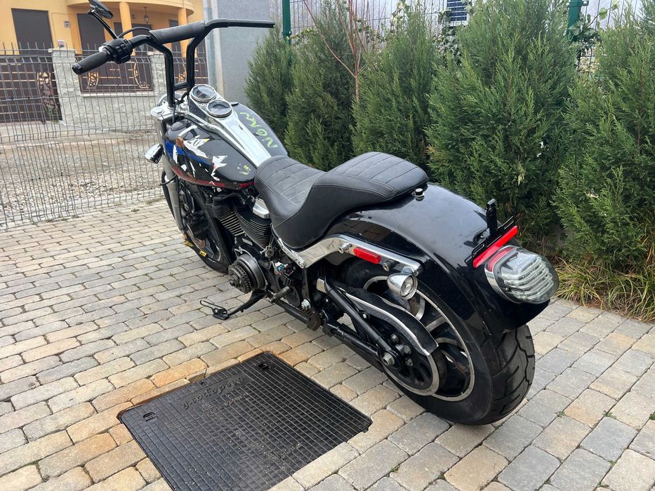 Harley Davidson FXLR Dyna Low rider AVARIAT