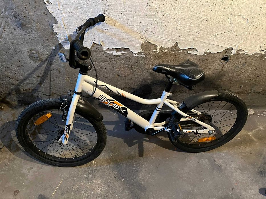 Продавам два броя детски велосипеда