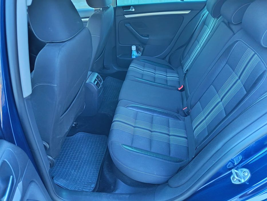 VW golf 6 proprietar in acte 180.000