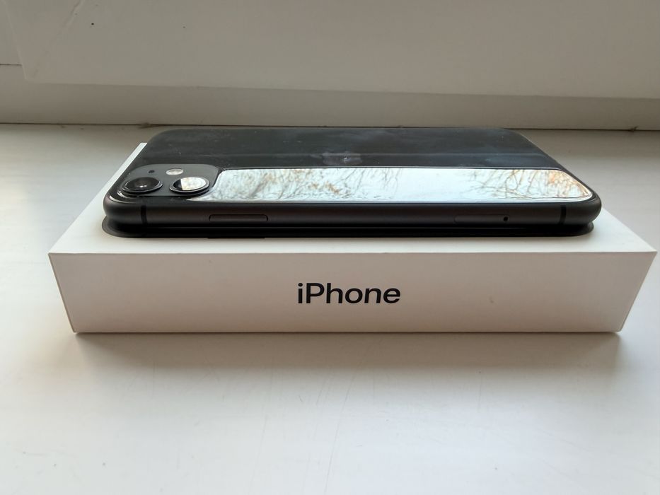IPhone 11/128Gb - В идеальном состоянии