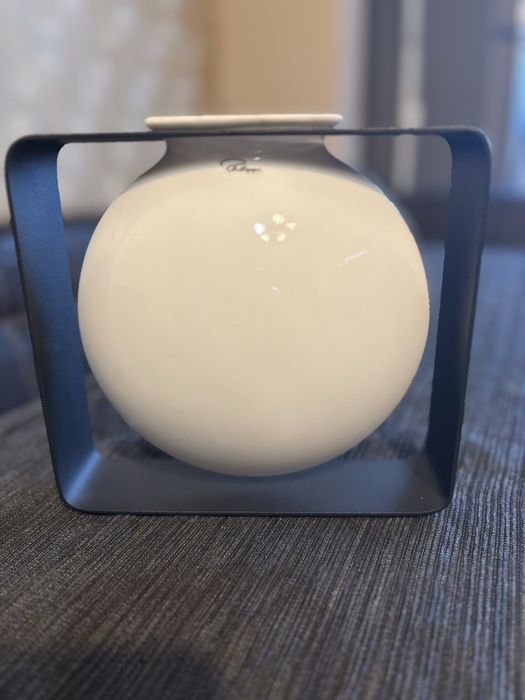 Дизайнерска ваза “Philippi”