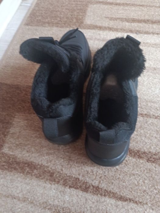 Мъжки зимни обувки с топла вата