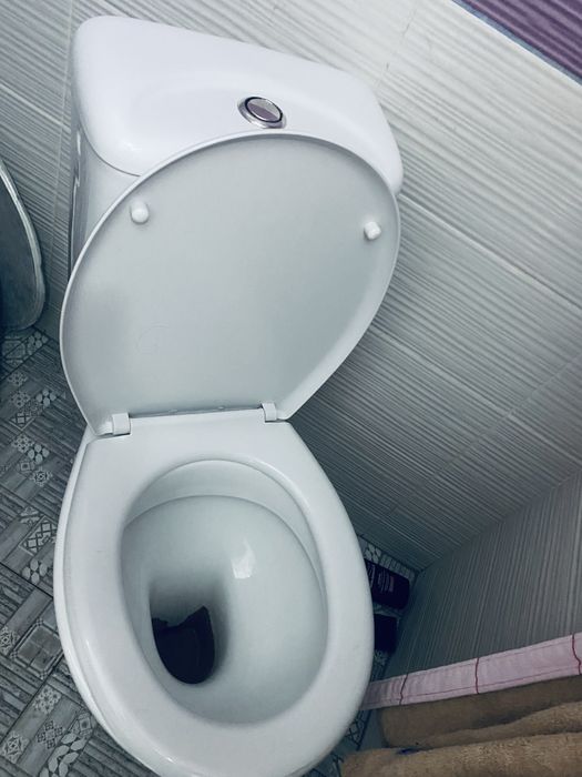 Унитаз б/у для рабочих