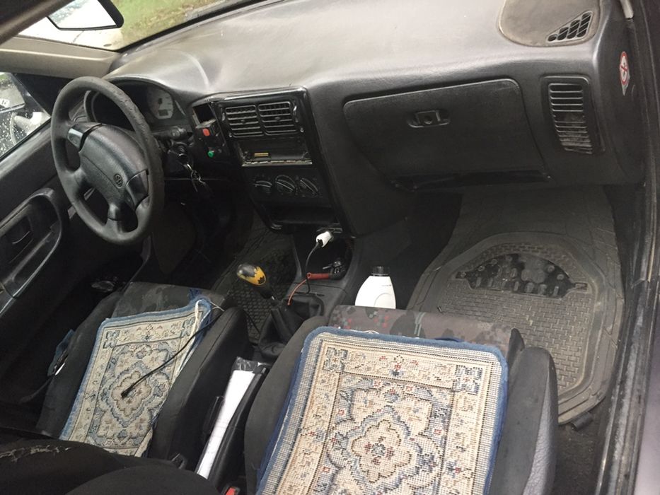 Автомобиль Фольксваген Поло