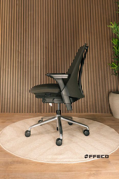Refurbished Herman Miller Sayl Comfort
