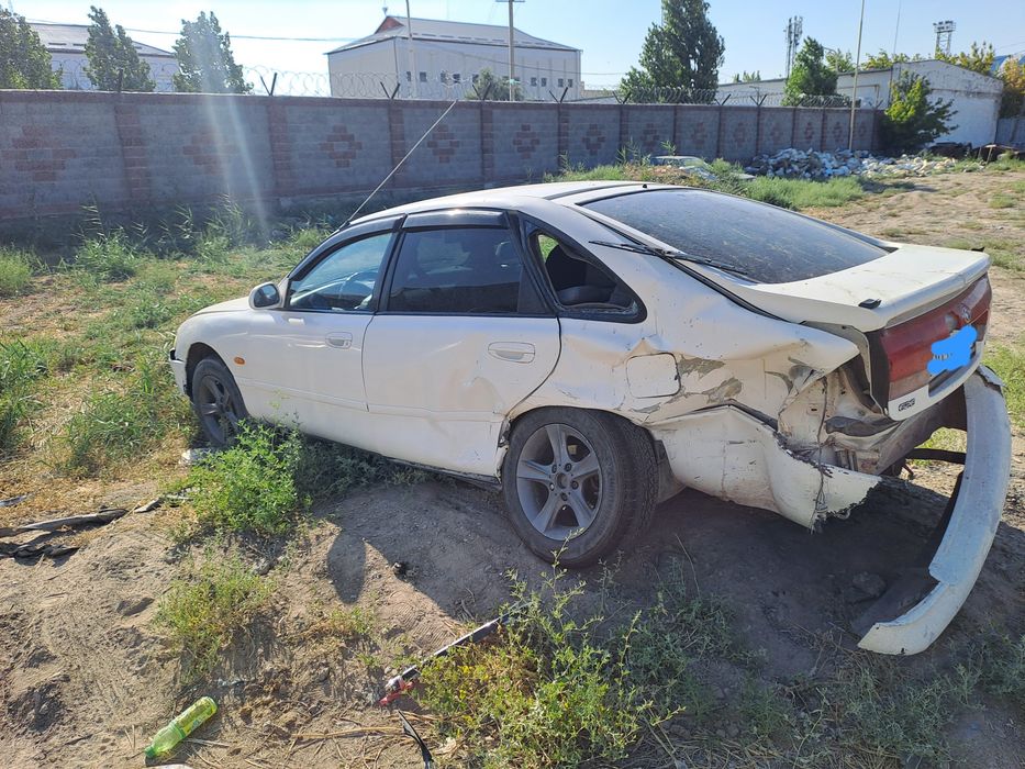 Мазда кронс авариний состояние