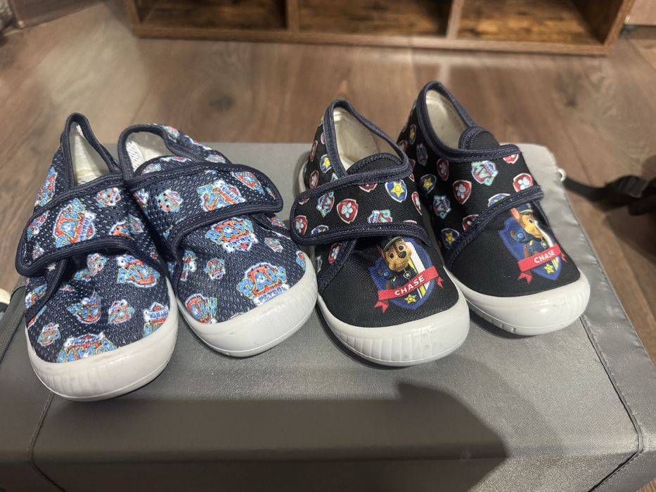 Детски пантофи за момче