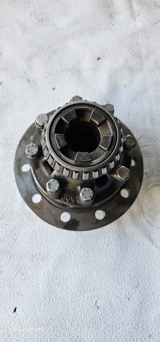 W463  гелендваг  ступица