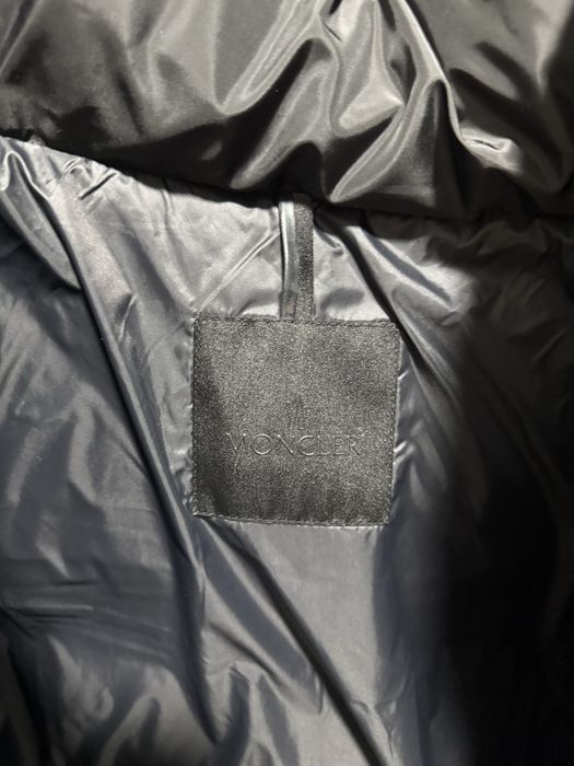 Geacă pufoasă Moncler Jarama