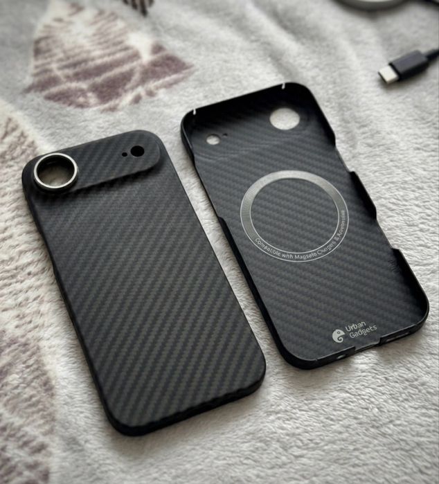 Husă Premium Urban Gadgets – Carbon & MagSafe Iphone 17 AIR